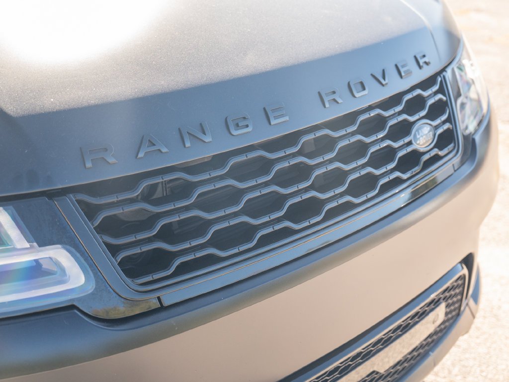 Used 2020 Black Land Rover HST image 16