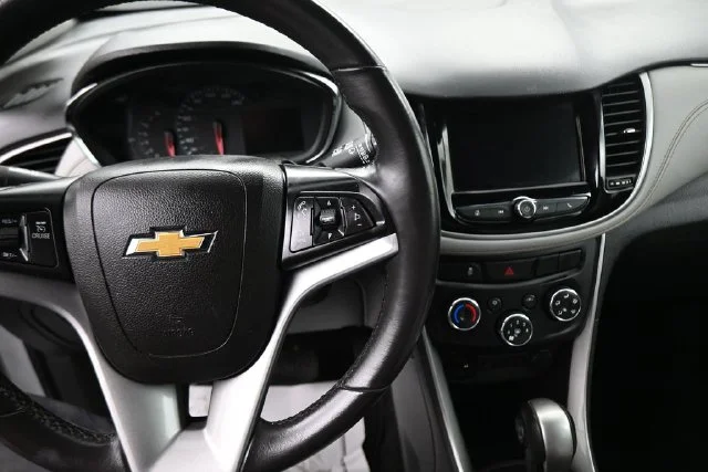 Used 2020 Silver Chevrolet LT image 28