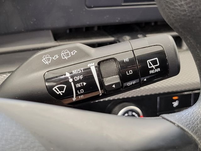 Used 2023 White Kia LX image 18