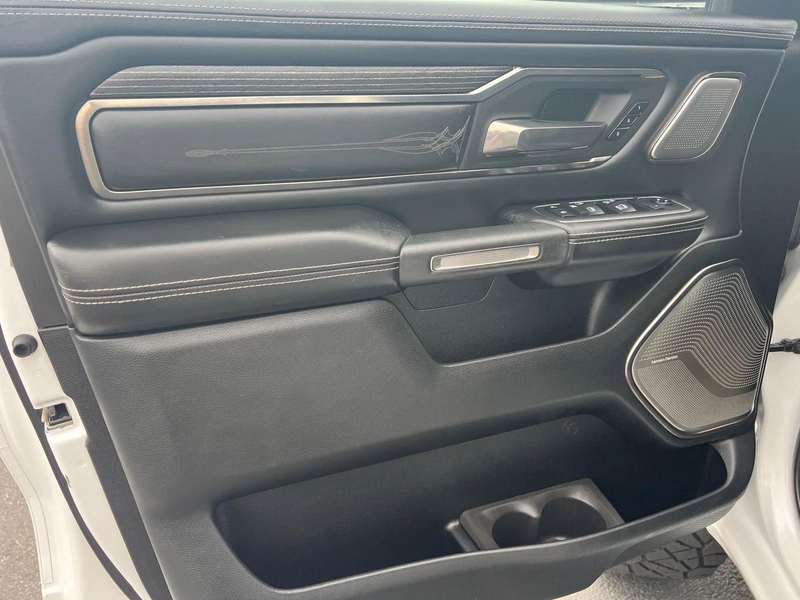 2019 RAM Ram 1500 Pickup Limited - Photo 15