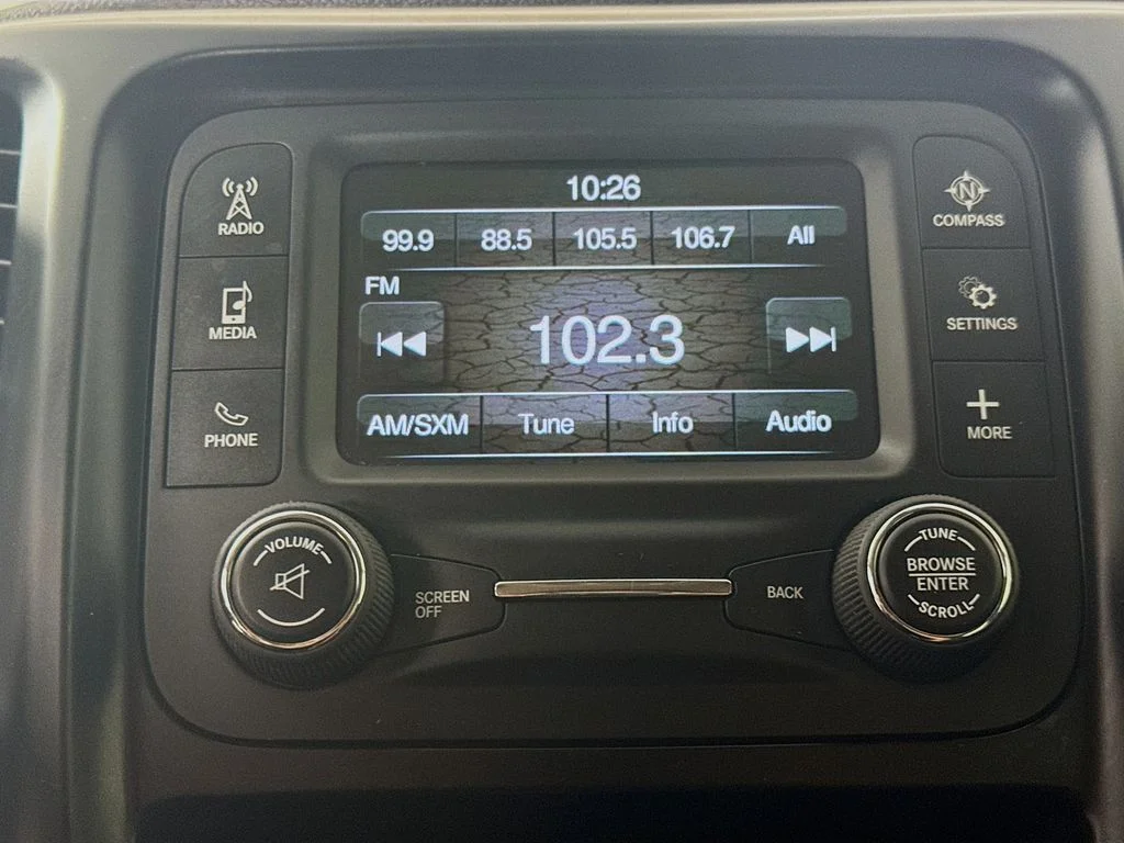 Used 2016 Brilliant Black Crystal Pearlcoat Jeep Sport image 18