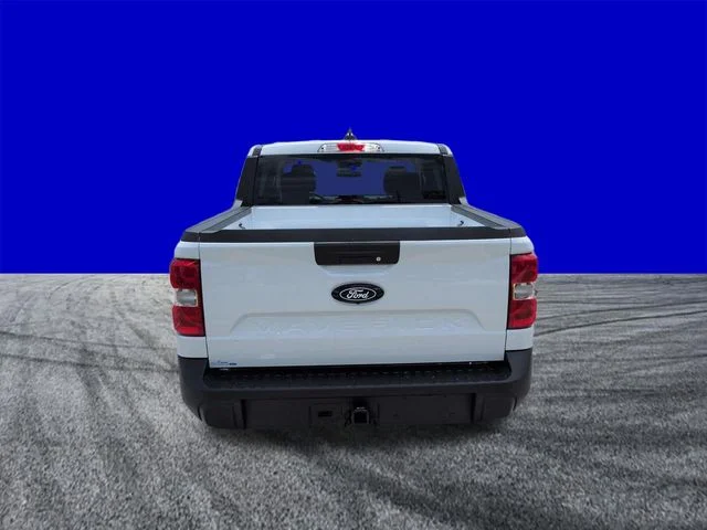 New 2026 Oxford White Ford XLT image 5