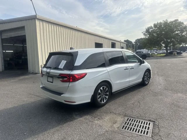 Used 2022 White Honda EX-L image 5