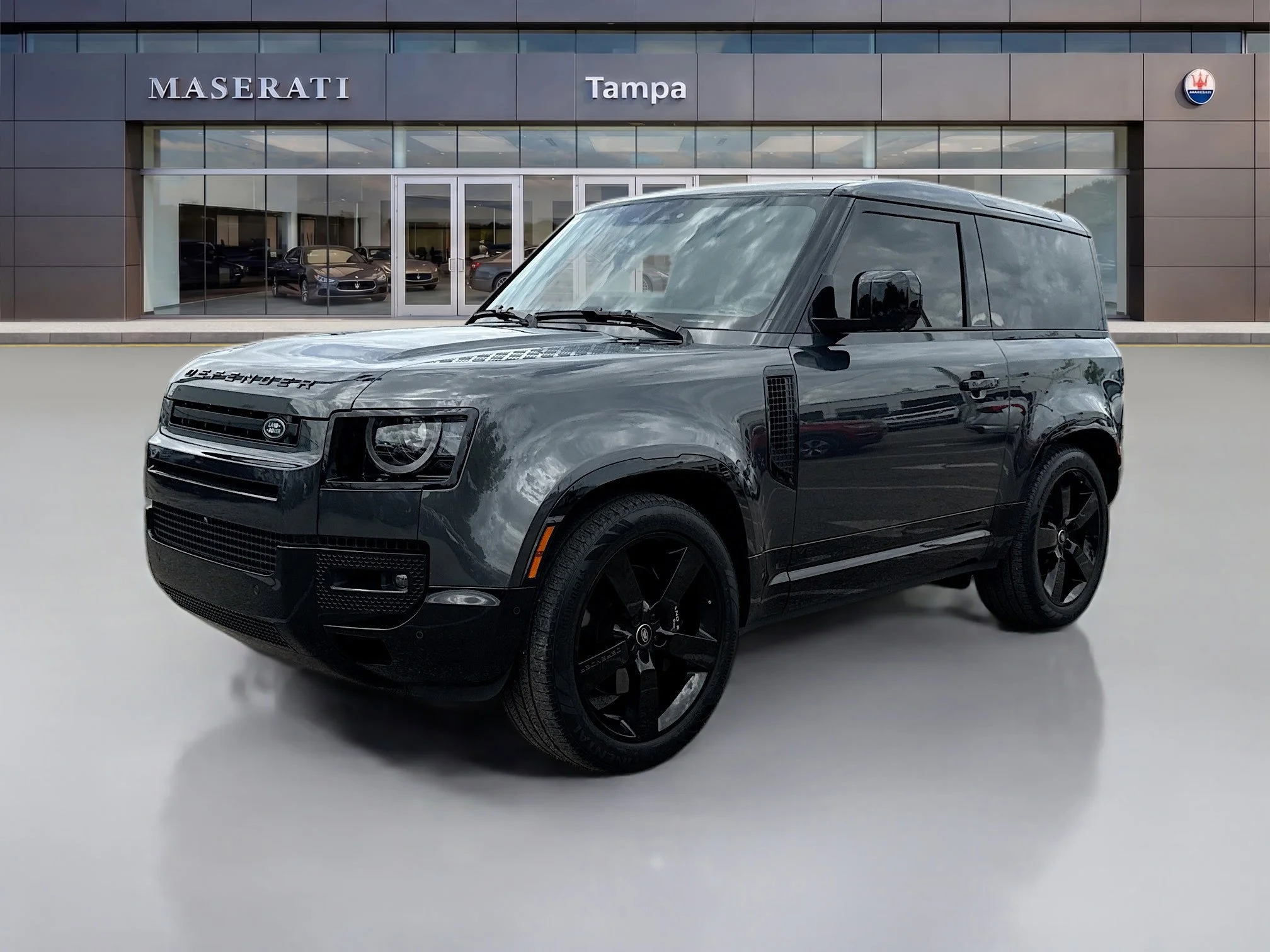 Used 2023 Carpathian Gray Premium Metallic Land Rover  image 7