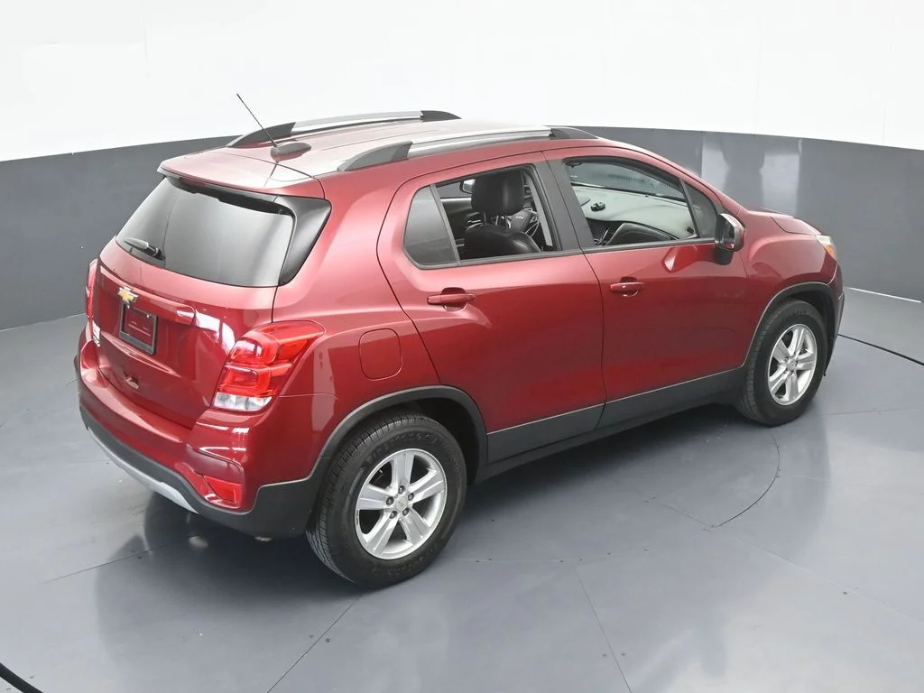 Used 2021 Crimson Metallic Chevrolet LT image 48