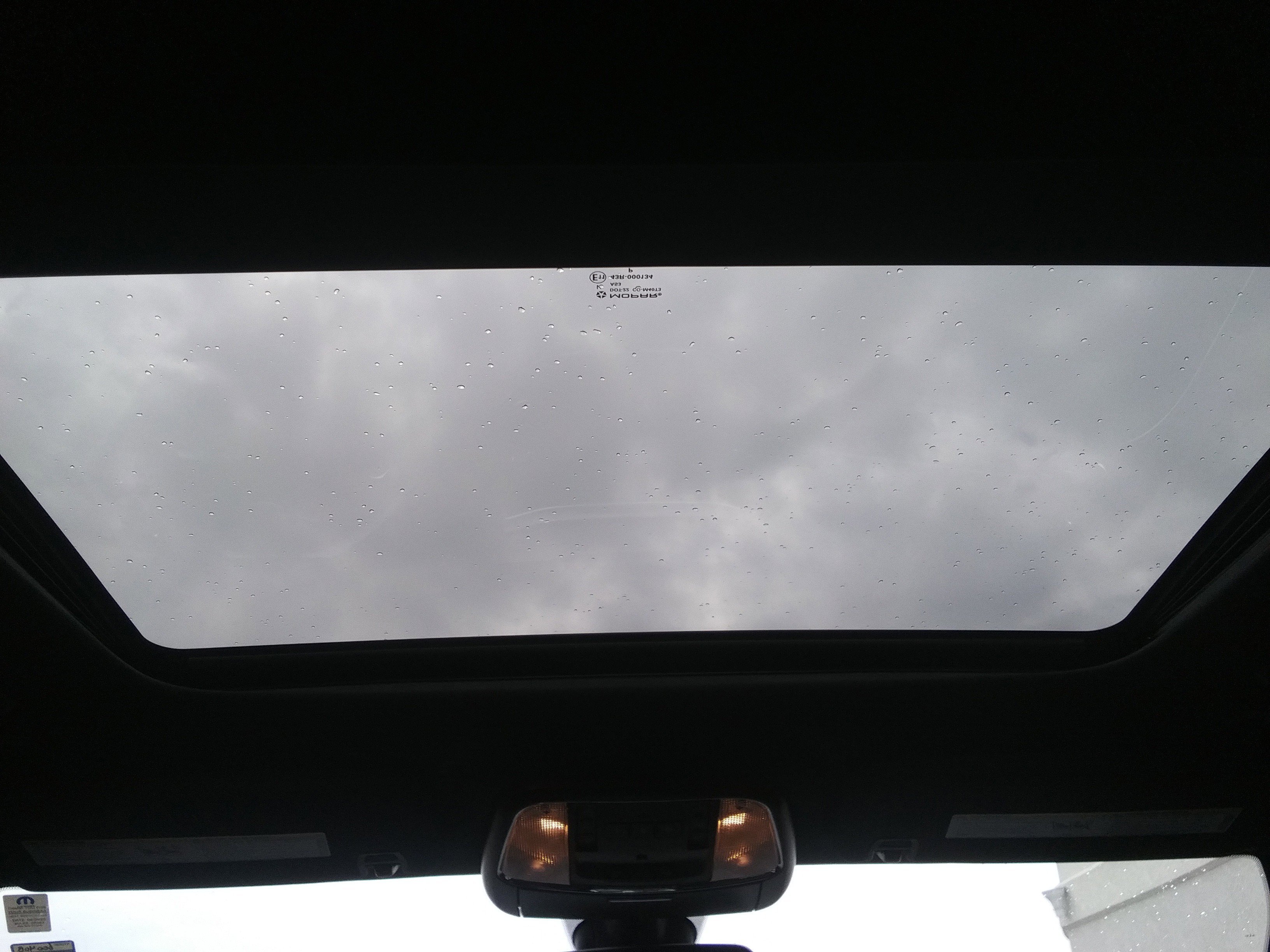 2019 Jeep Grand Cherokee Trailhawk photo 2