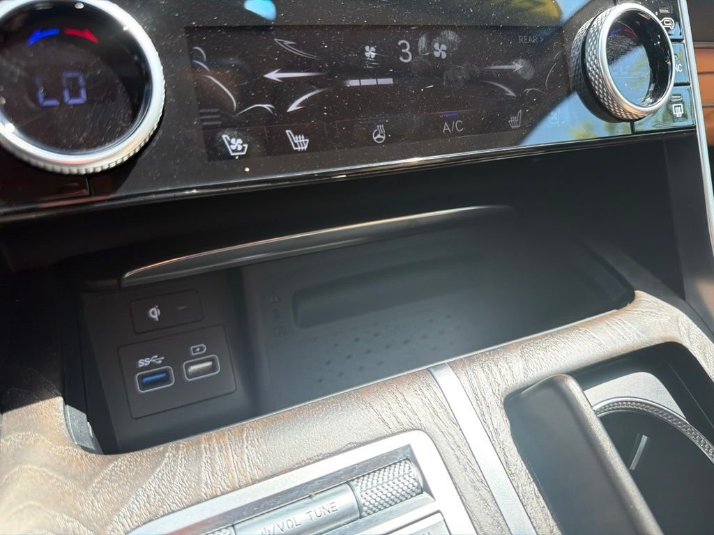 Used 2024 Silver Genesis 3.5T Advanced image 35