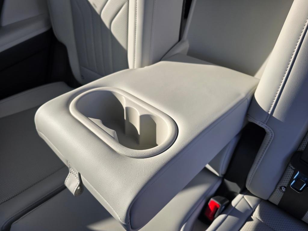 New 2026 Ecotronic Gray Hyundai SEL image 30