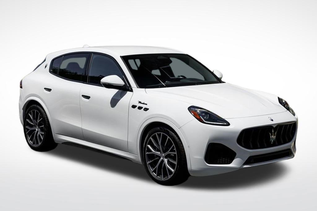 New 2026 White Maserati Modena image 7