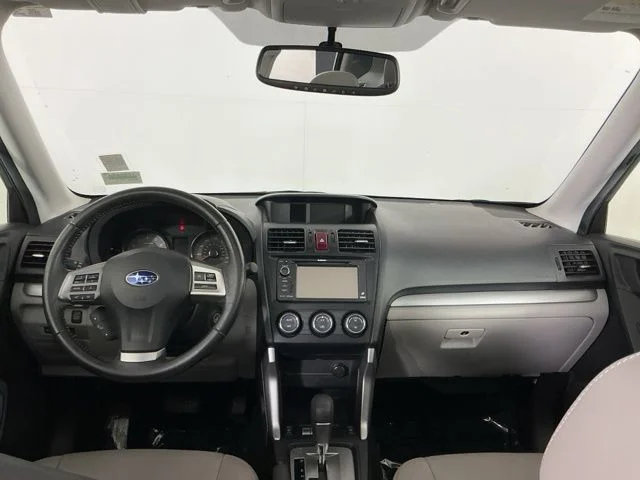 Used 2014 Green Subaru 2.5i Limited image 25