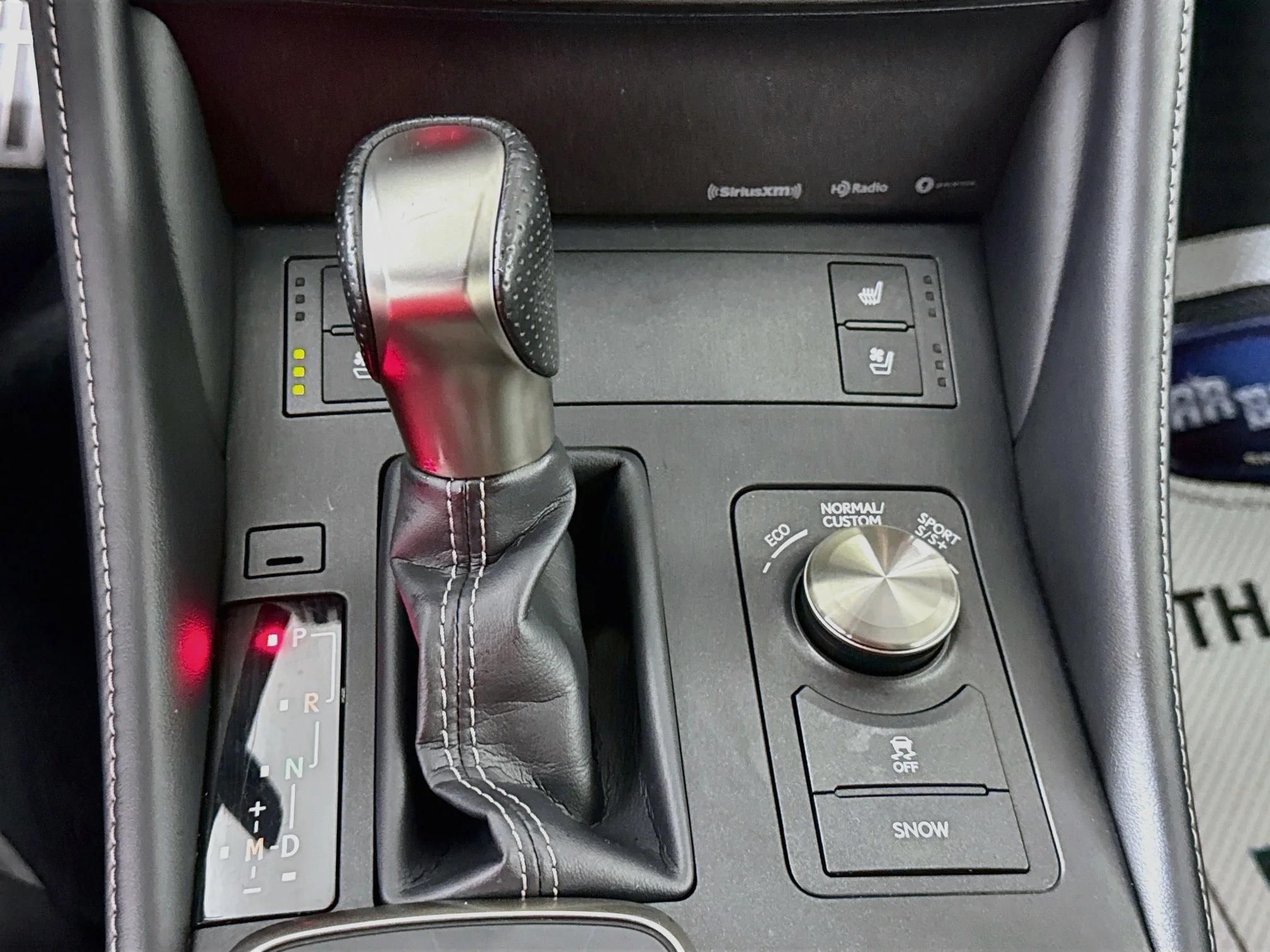 Used 2020  Lexus F Sport image 16