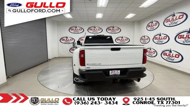 Certified Used 2022 Summit White Chevrolet Work Truck image 7