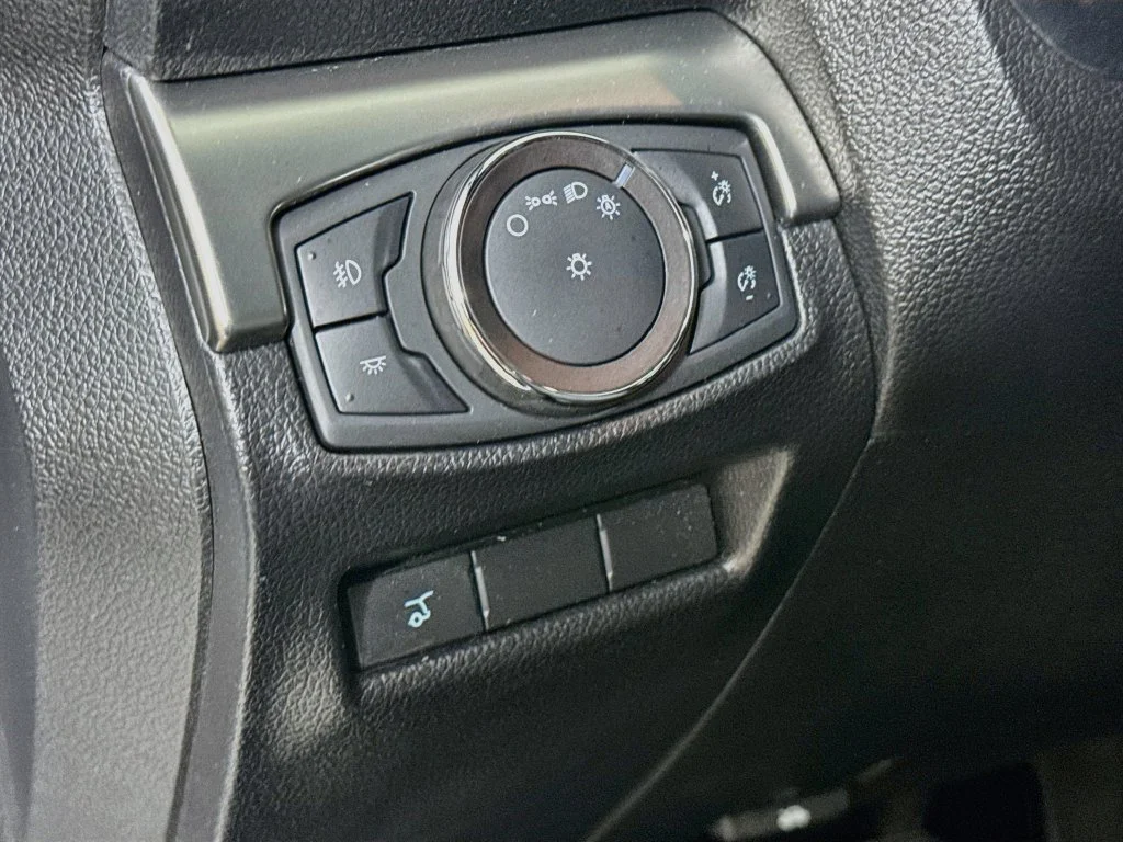 Used 2019 White Ford XLT image 10