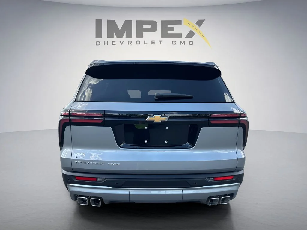 Used 2026 Gray Chevrolet LT image 4
