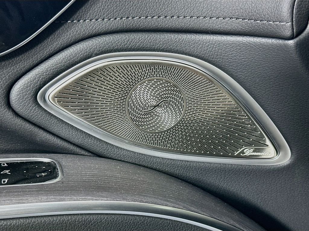 New 2026 Obsidian Black Metallic Mercedes-Benz 450 image 18