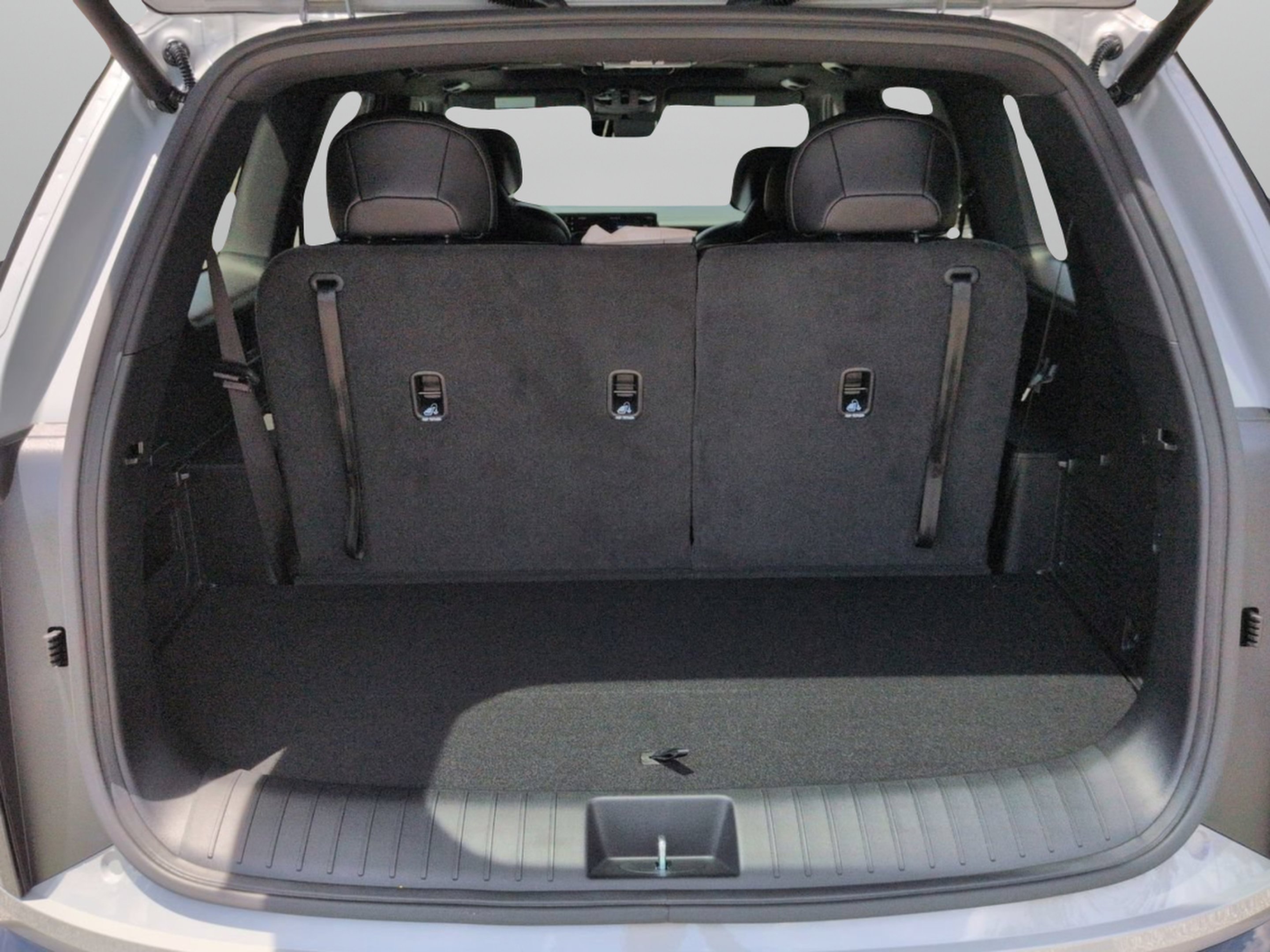 New 2027 Wolf Gray Kia X-Line EX image 16