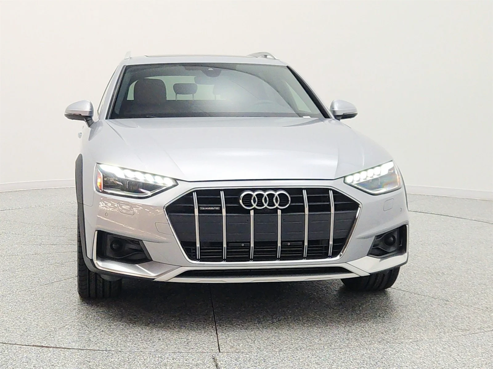 Used 2023 Florett Silver Metallic Audi Premium Plus 45 TFSI quattro image 2