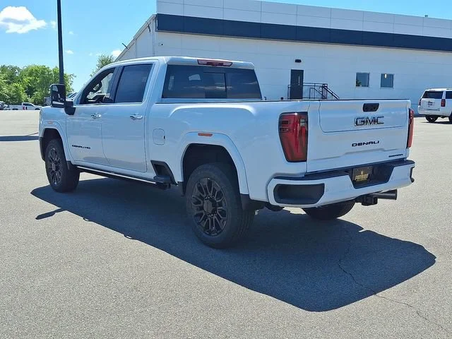 New 2026 Glacier White Tricoat GMC Denali Ultimate image 17