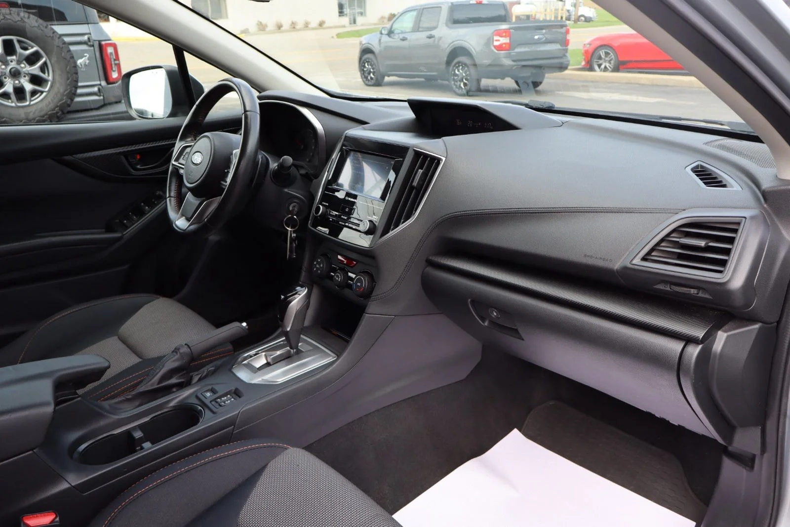 Used 2018 Ice Silver Metallic Subaru 2.0i Premium image 40