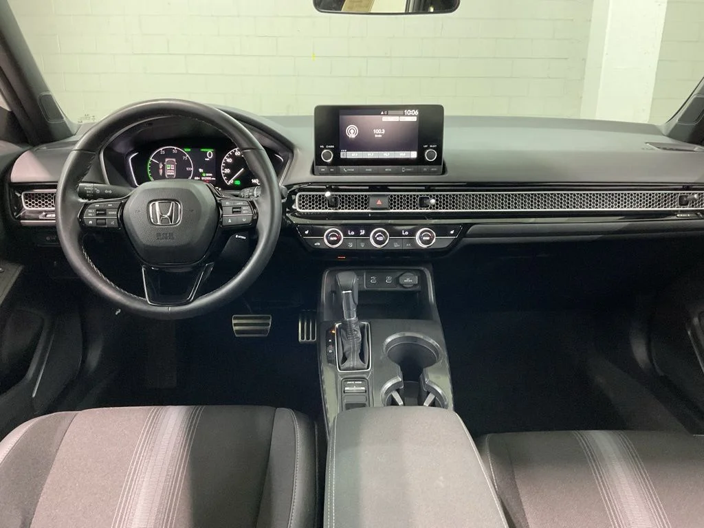 2025 Honda Civic Sport - Photo 8
