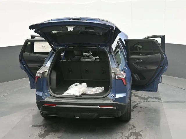 2027 Chevrolet Equinox RS - Photo 27