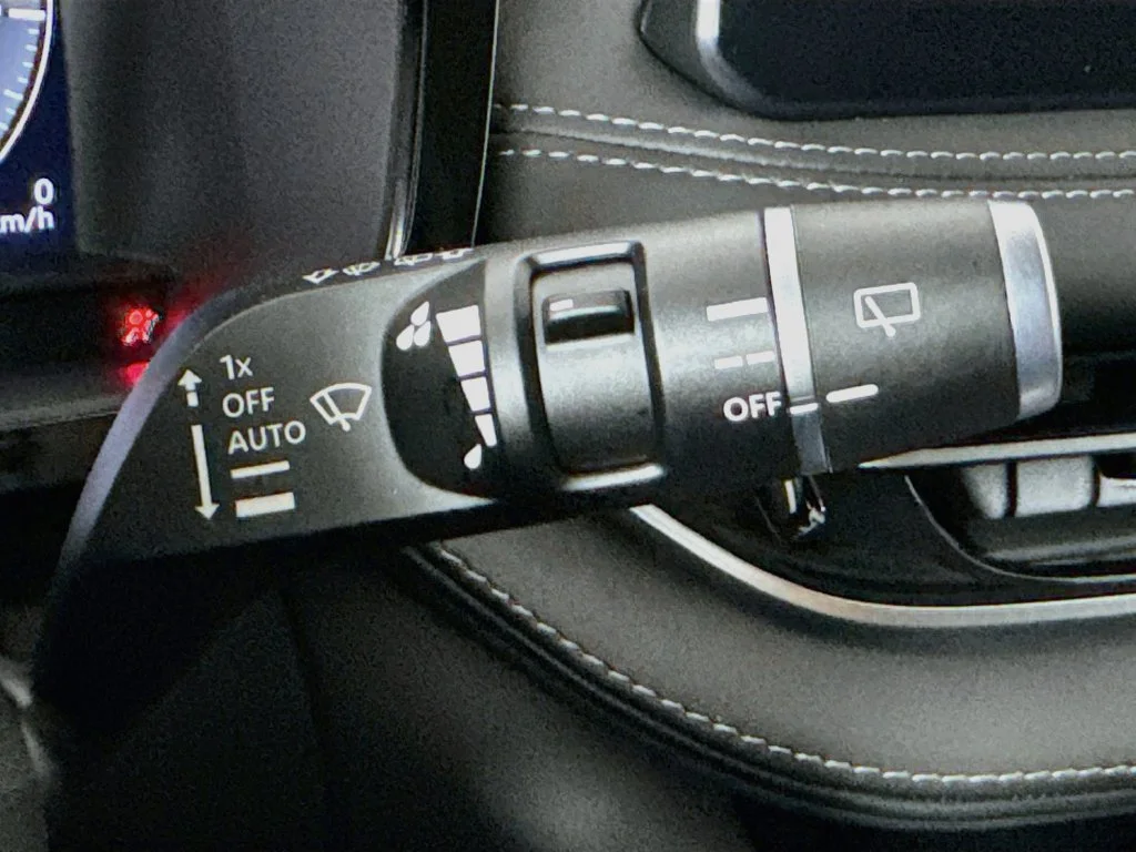Certified Used 2026 Blue INFINITI LUXE image 16