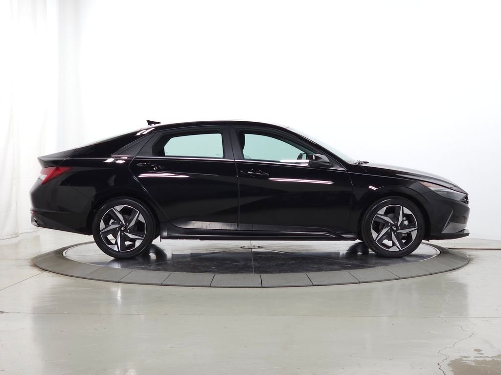 Certified Used 2023 Phantom Black Hyundai Limited image 12