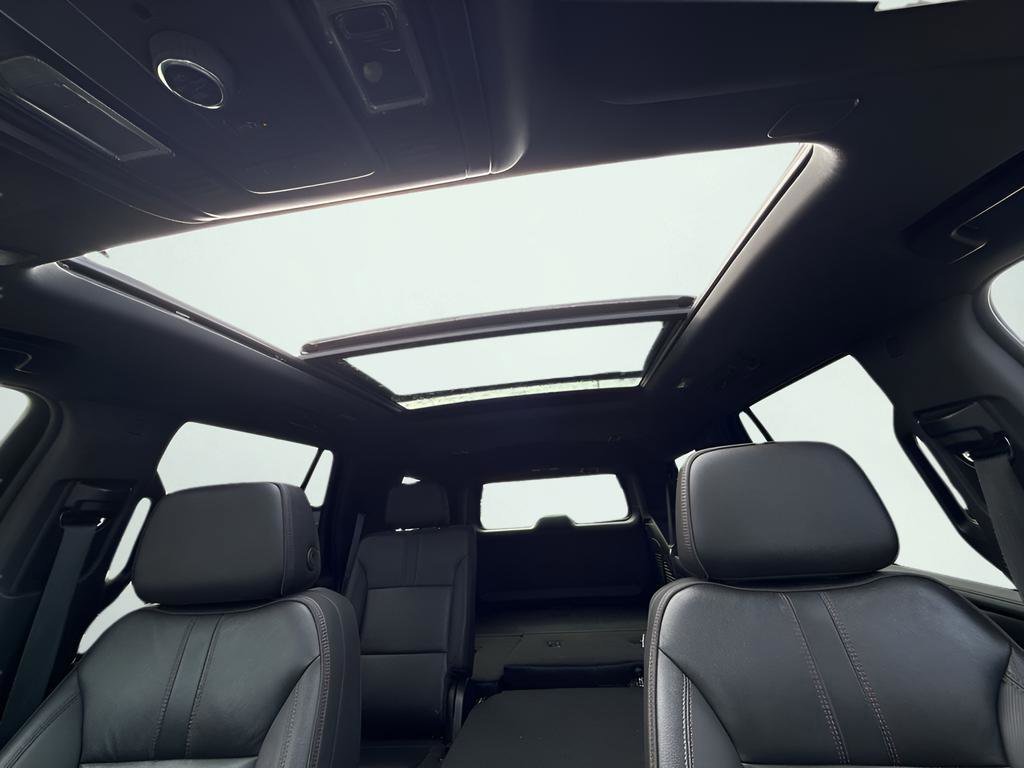 Used 2023 Summit White Chevrolet RST image 16