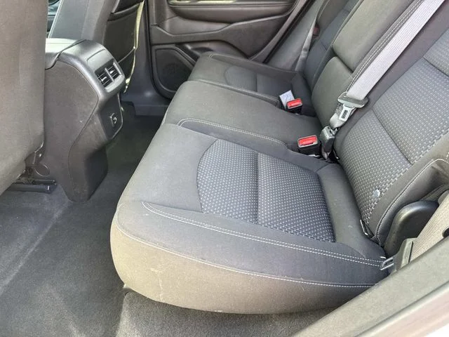 2024 GMC Terrain SLE - Photo 17