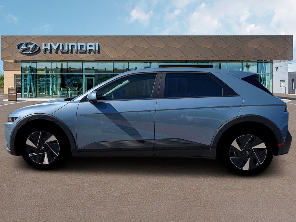 New 2026 Blue Hyundai SEL image 3