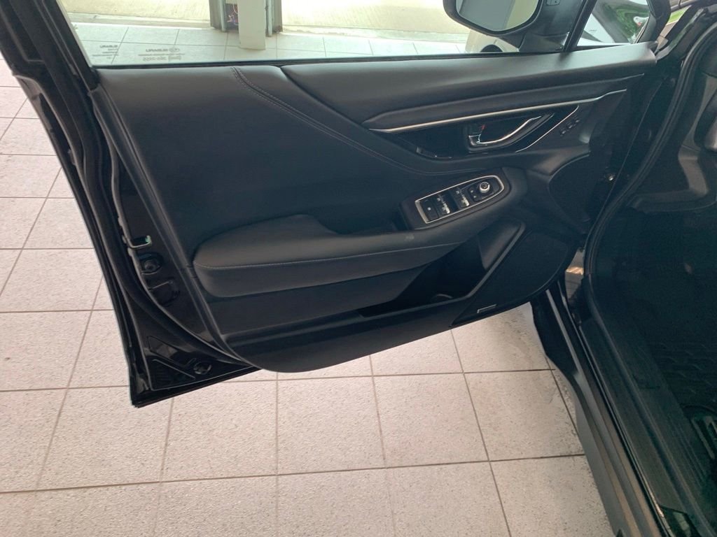 Used 2021 Black Subaru Limited image 4