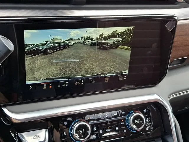 New 2026 Glacier White Tricoat GMC Denali Ultimate image 17