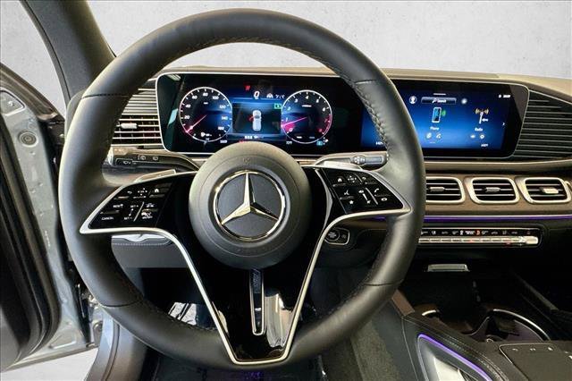 New 2026 Selenite Grey Metallic Mercedes-Benz GLE 580 image 41