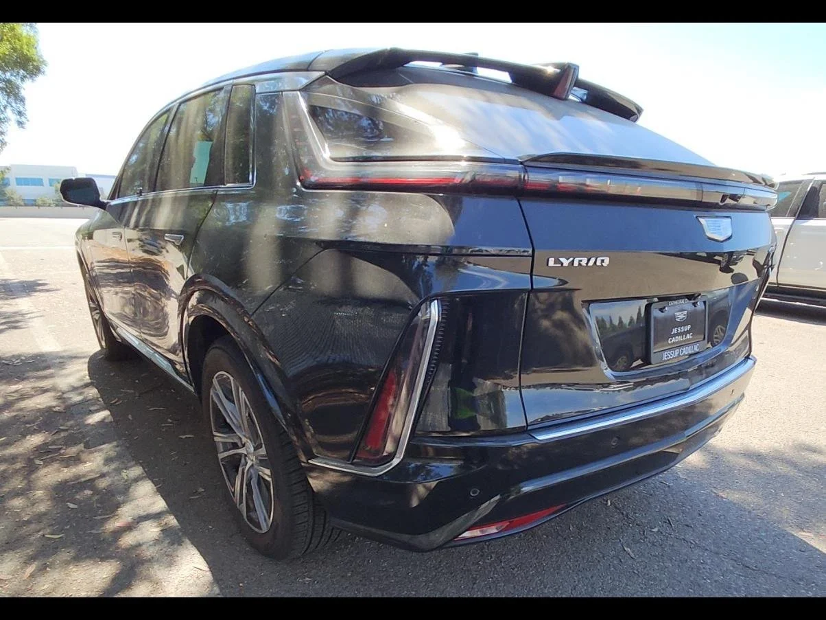 Used 2023 STELLAR BLACK METALLIC Cadillac RWD Luxury image 7