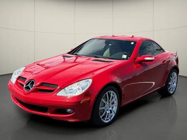 Used 2005  Mercedes-Benz SLK 350 image 3