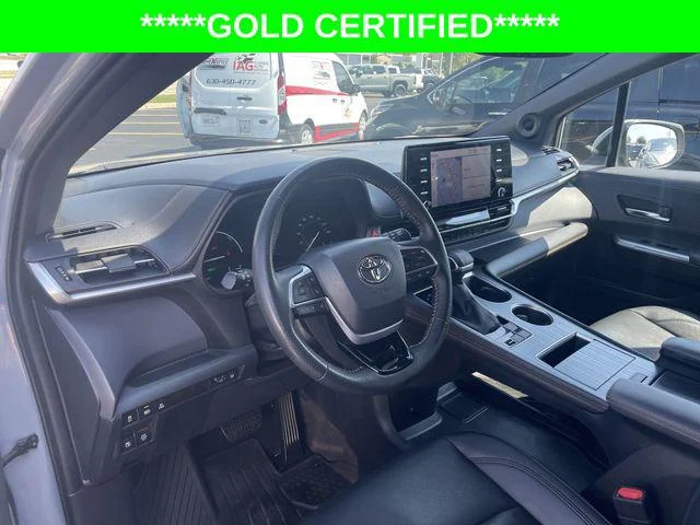 Certified Used 2022 CEMENT Toyota  image 18