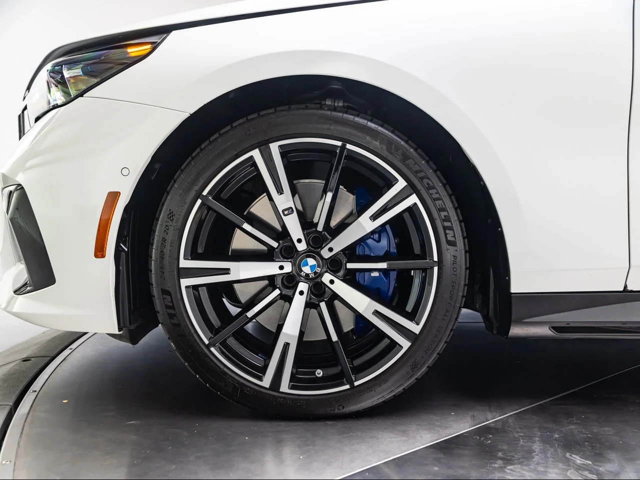 Used 2024 Mineral White Metallic BMW xDrive image 12