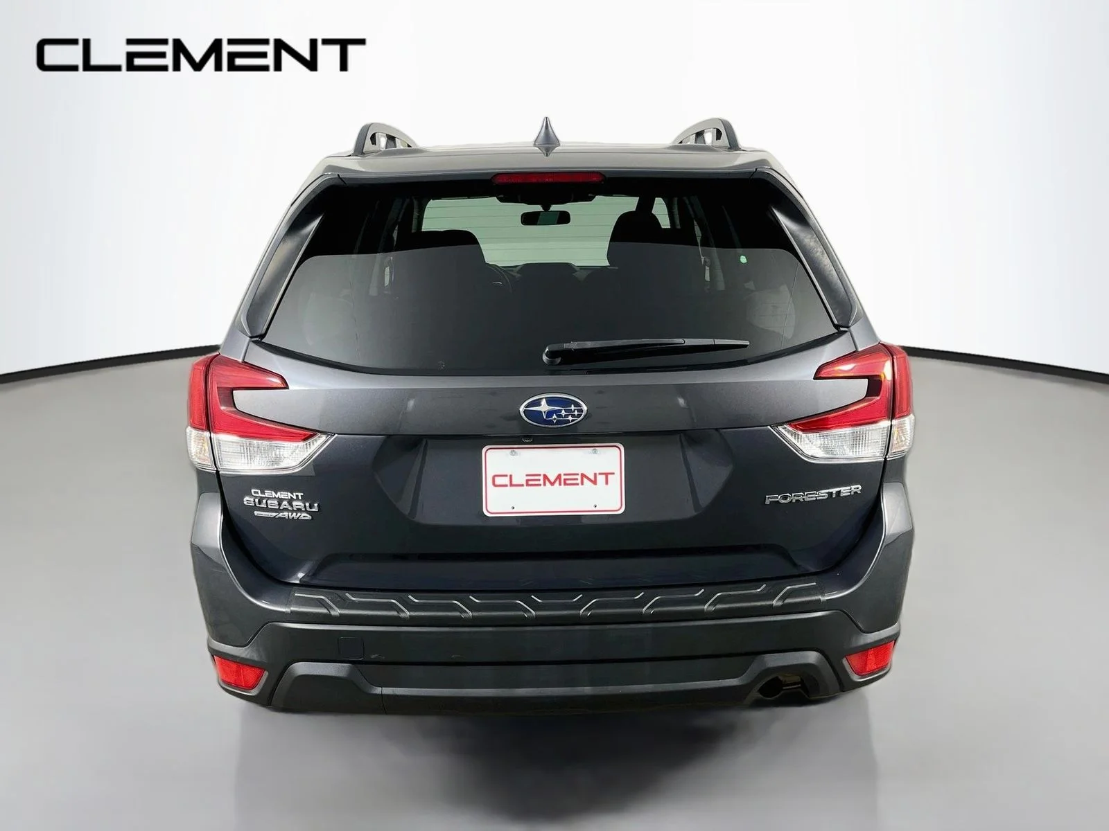 Used 2022 Gray Subaru Premium image 7