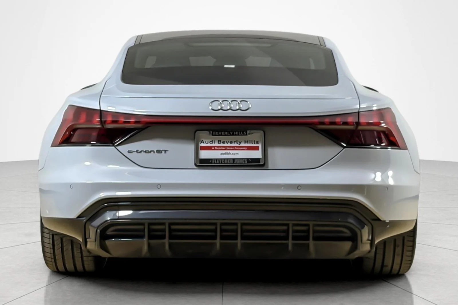 Used 2023 Suzuka Gray Metallic Audi Premium Plus quattro image 4