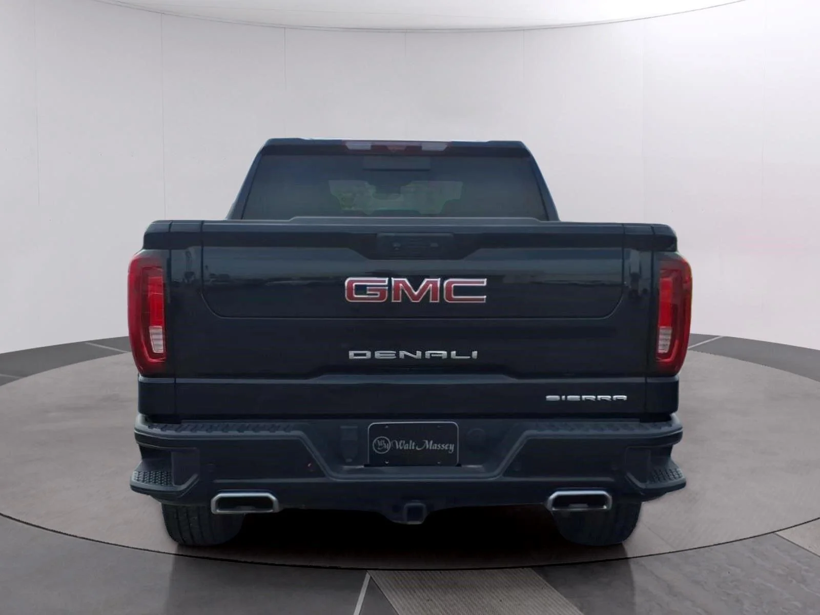 Used 2024 Onyx Black GMC Denali image 4