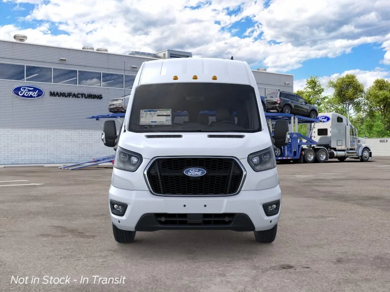 New 2026 Oxford White Ford XLT image 6