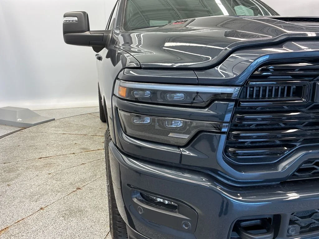 New 2026 Forged Blue Metallic Exterior Paint Ram Laramie image 4