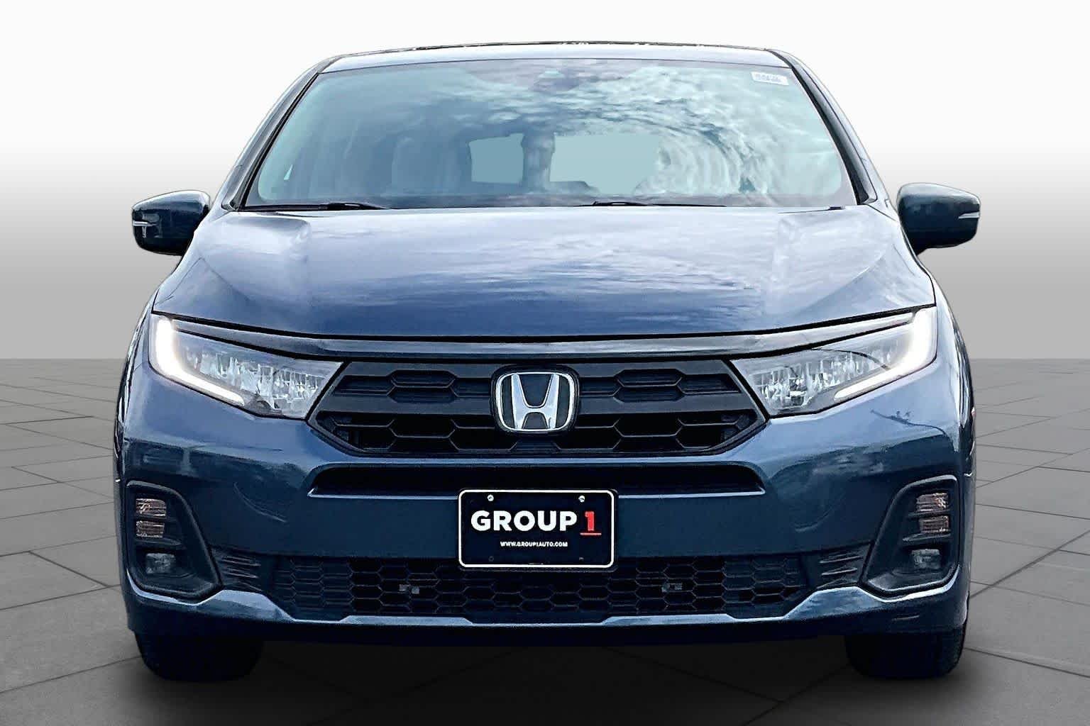 Used 2025 Crystal Black Pearl Honda EX-L image 4