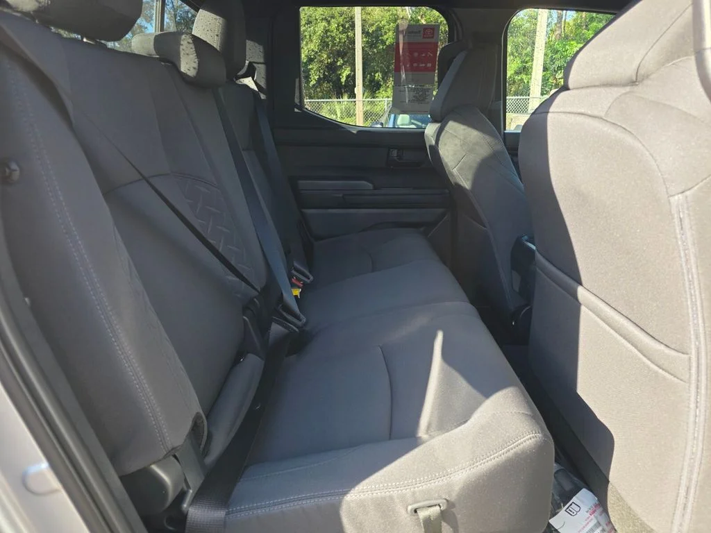 2026 Toyota Tacoma SR5 - Photo 17