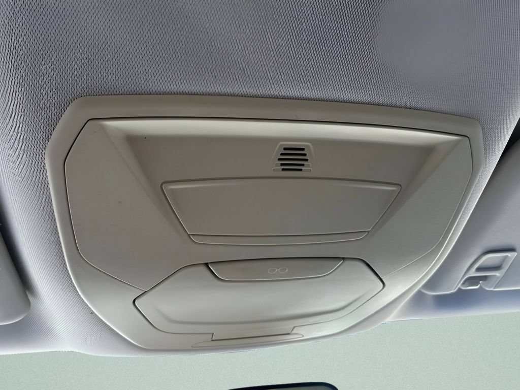 Used 2013 Ginger Ale Metallic Ford SE image 30