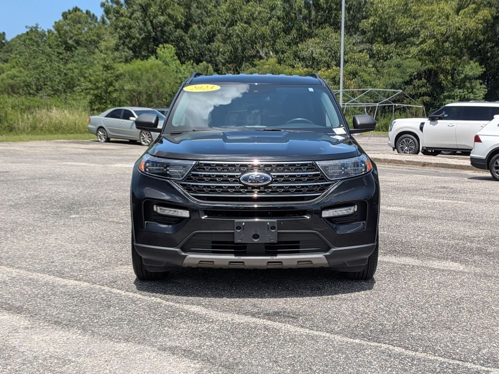Used 2023 Black Ford XLT image 8