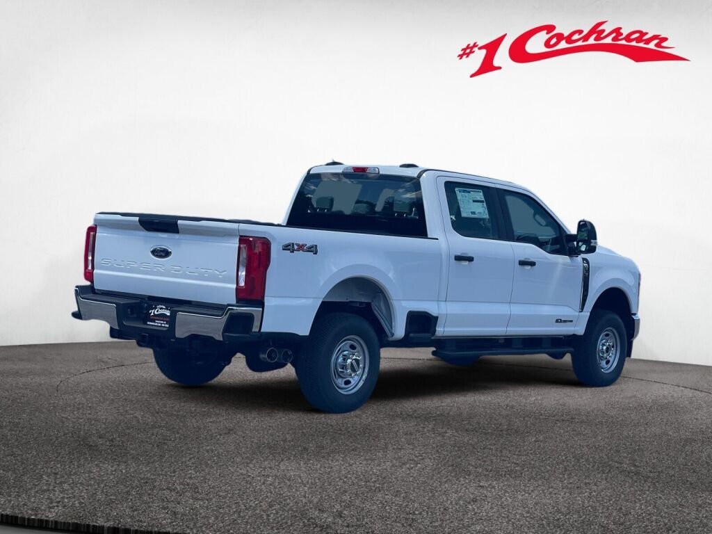 New 2026 Oxford White Ford XL image 5