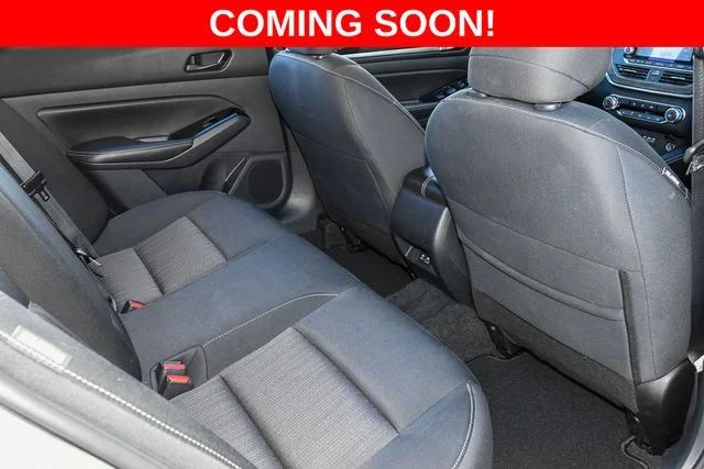 Used 2023 Silver Nissan 2.5 SV image 26