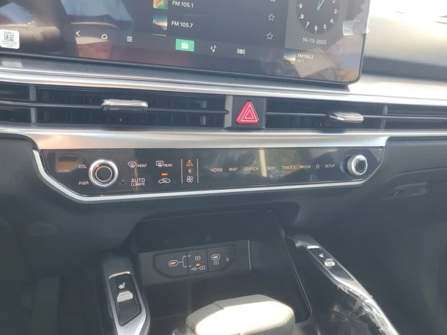 2026 Kia Sorento S - Photo 21