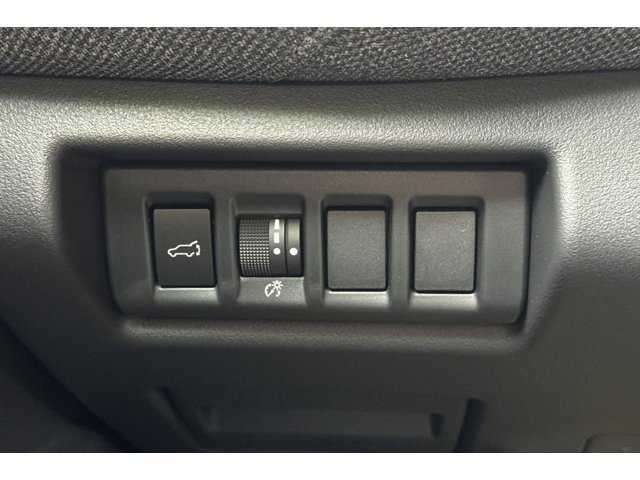 New 2026 MAGNETITE GRAY METALLIC Subaru Premium image 32